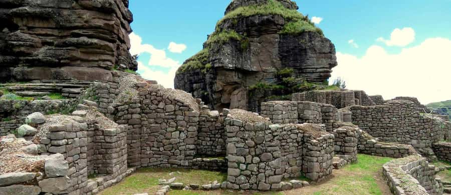 1 day excursion to Waqrapukara - The zigzag road and the 2-hour trek to Waqrapukara