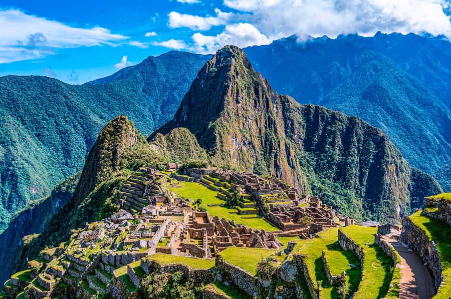 2-Day Inca Trail Hike to Machu Picchu & Panoramic Train - Optional climbs: Huayna Picchu or Machu Picchu Mountain