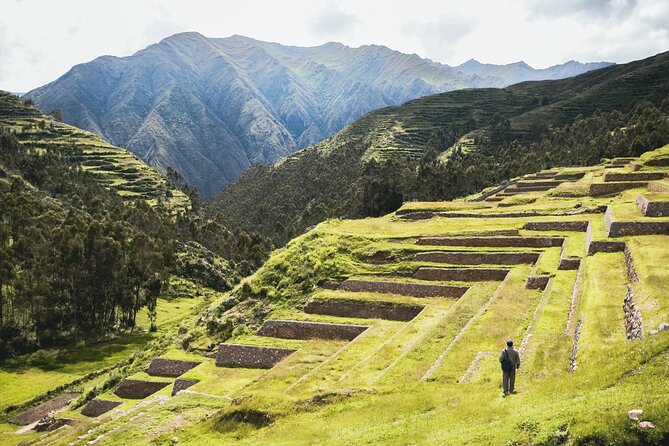 2 Day Sacred Valley and Machu Picchu Guided Tour from Cusco - Sacred Valley morning with Q’orao, Taray, and Pisac