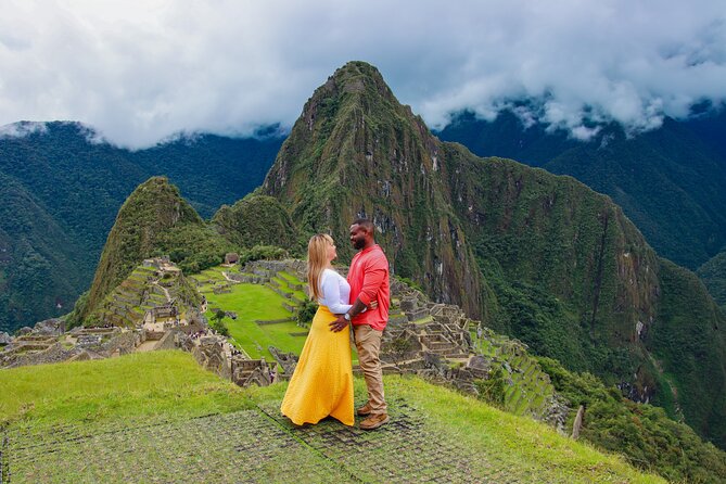 2-Day Tour: Sacred Valley & Machu Picchu – All Tickets Included - Day 1 in the Sacred Valley: alpacas, Pisac views, and a buffet with options