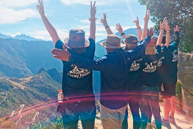 2 Day Tour Throughout the Short Inca Trail to Machu Picchu - Guides, group size, and why “small” changes everything