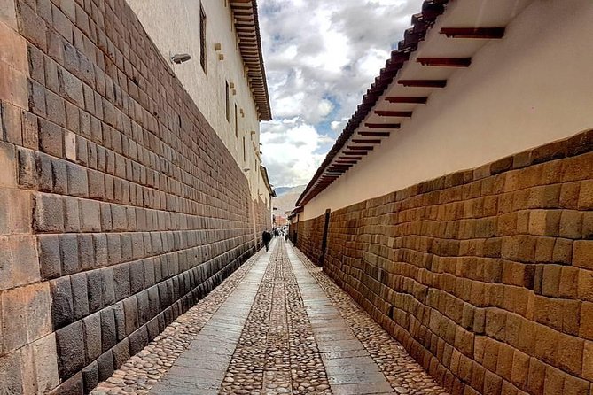 4-Day: All Included Excursion City Tour, Sacred Valley & MachuPicchu - What to pack for Cusco and Machu Picchu day