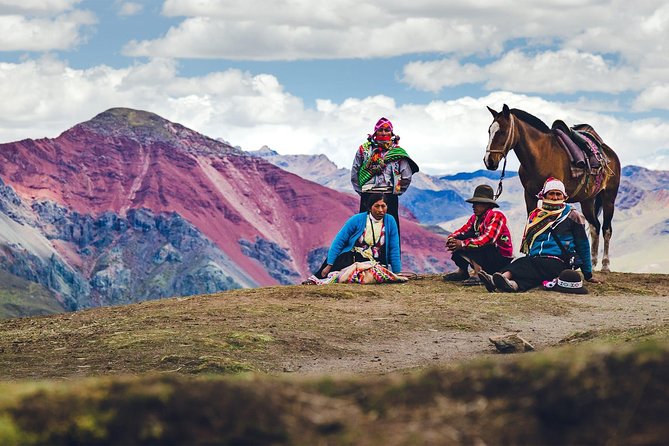 4 day - Bucketlist Cusco: Rainbow Mtn, Machu Picchu, Sacred Valley, Humantay - Rainbow Mountain from Cusco: the early start, the hike, and the payoff