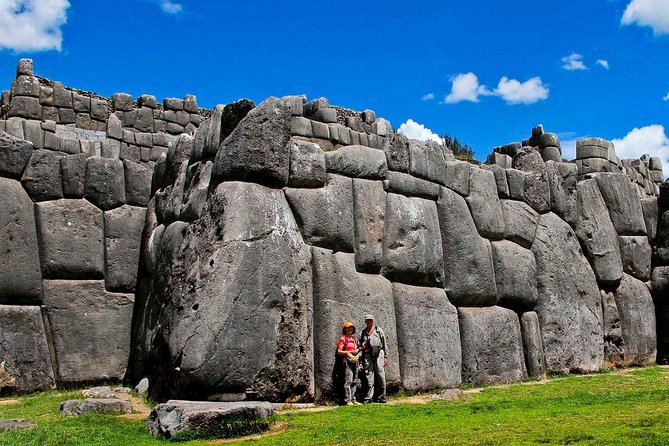 4-Day Excursion to MachuPicchu & Rainbow Mountain & City tour || All Included || - Guides, communication, and what small groups change