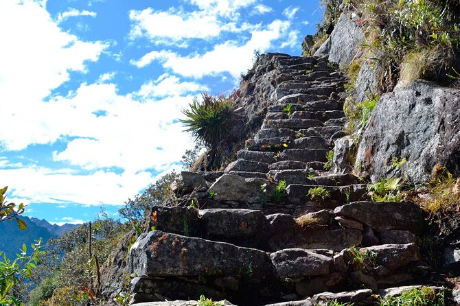 4 Days Inca Trail To Machu Picchu - Day 2: Warmiwañiusca Pass (Dead Woman) and the push to Pacaymayo
