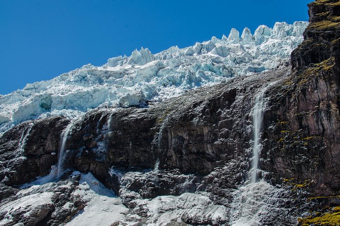6 day Rainbow Mountain x Ausangate Trek - FlashpackerConnect - Tinqui to Upis Hot Springs (Day 1 at 4,200m)