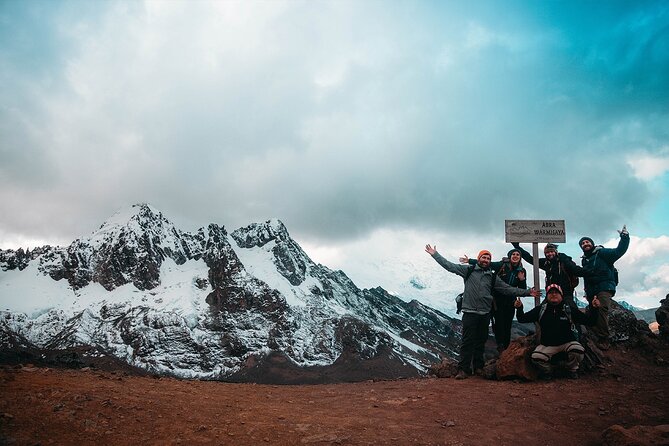 Ausangate and Rainbow Mountain Trek – 3 Days / 2 Nights - Camps, Meals, and the Team Energy That Makes It Work