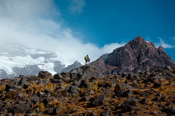 Ausangate and Rainbow Mountain Trek – 3 Days / 2 Nights - Getting Moving Fast: Hotel Pickup and the 5:00am Start