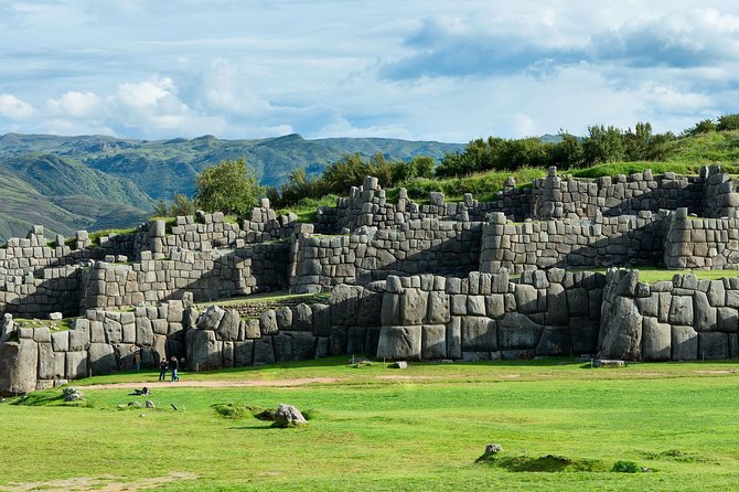 City Tour in Cusco & visit Museum South American Camelid - Q’enqo and Puka Pukara: Short Stops, Clear Meaning