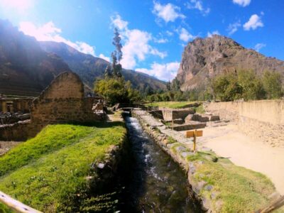 Classic Sacred Valley full day - Pisac Archaeological Site and the Artisan Market in Town