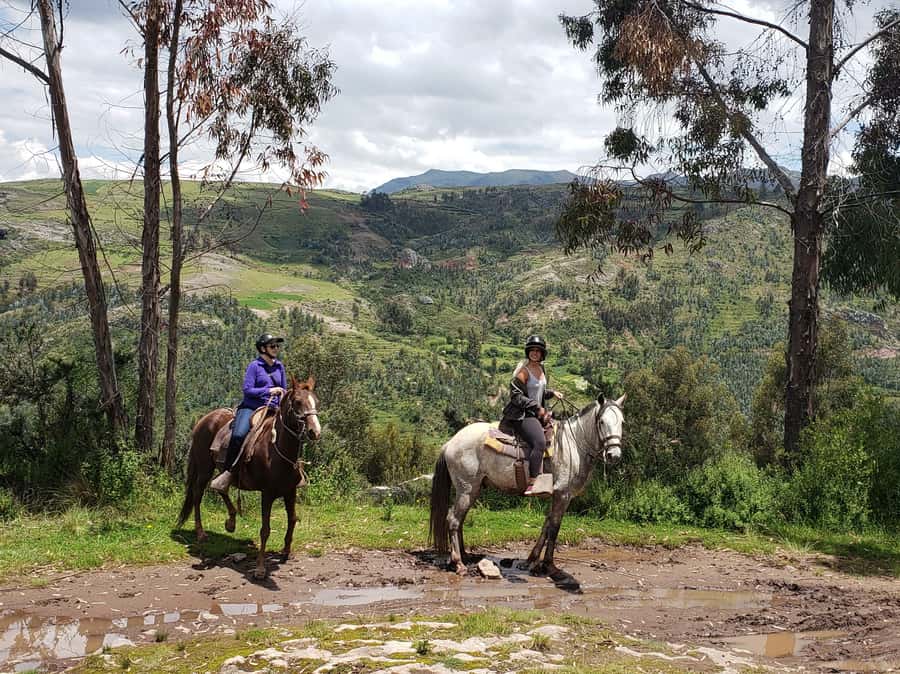 Cusco: 3-Hour Horse Riding Tour to the Temple of the Moon - Temple of the Moon time: guided history at the right speed