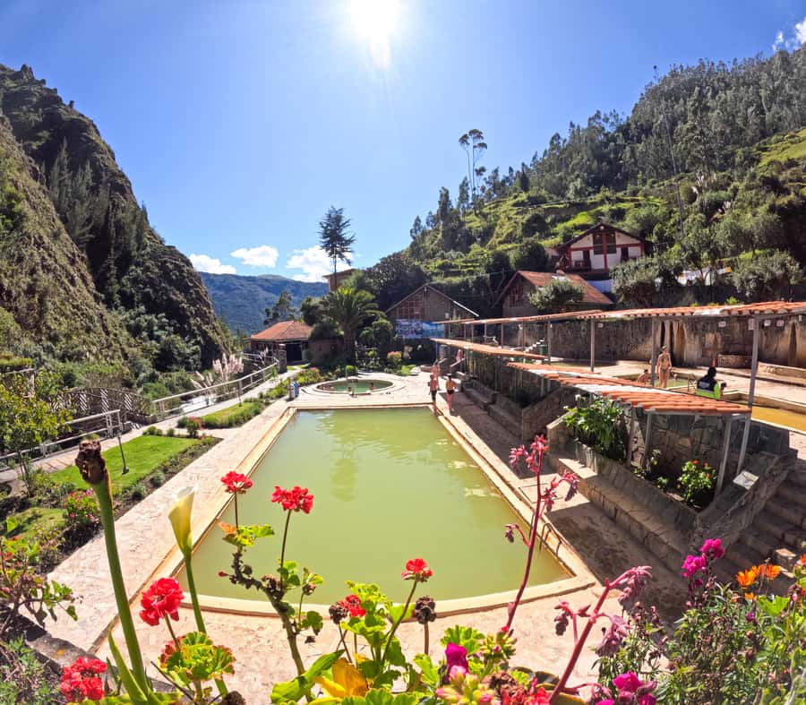 Cusco: 4-Day Lares Trek to Machu Picchu with Panoramic Train - Day 4: Sunrise Machu Picchu, a guided walking tour, then Vistadome to Ollantaytambo