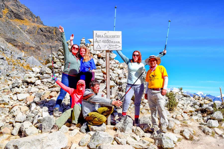 Cusco: 5-Day Salkantay Ultimate Trek to Machu Picchu - Day 1: Soraypampa Climb, Lunch Break, and Humantay Lake at 4,200 m
