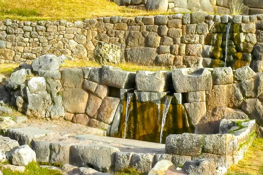 Cusco: City and Nearby Ruins 5-Hour Guided Tour - Guides, language, and the small-group feel