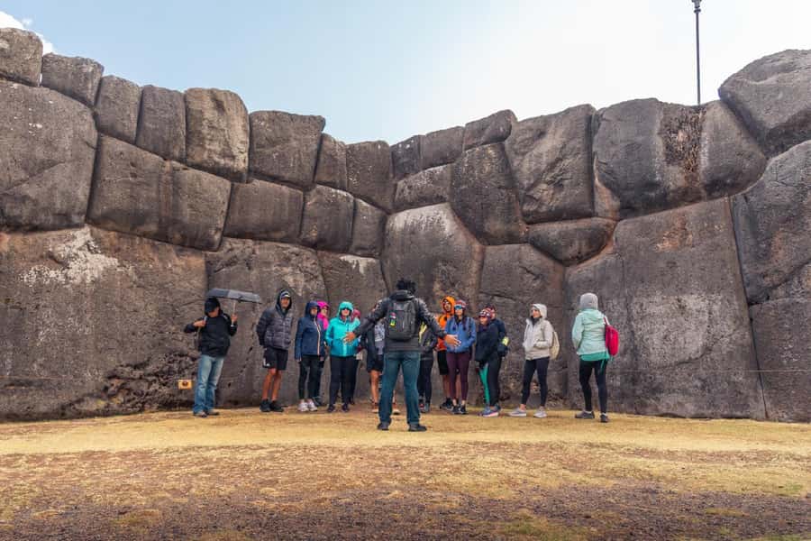 Cusco : City Tour of 4 Ruins and Sun Temple - Qenqo: A ceremonial site that feels stranger than it looks on a map