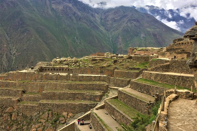 Cusco City Tour with Sacsayhuaman & Inca Sites – Small Group - Puka Pukara: Red Fortress as a strategic checkpoint