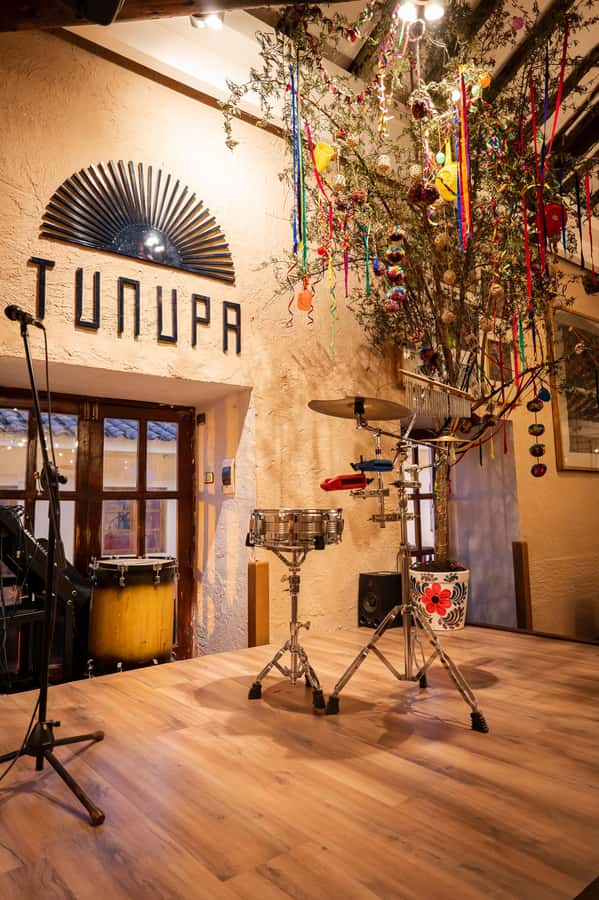 Cusco: Folkloric Andean Show & 3-Course Dinner at Tunupa - Dinner That Works: Peruvian Courses, Preset Menu, and Vegetarian Choice