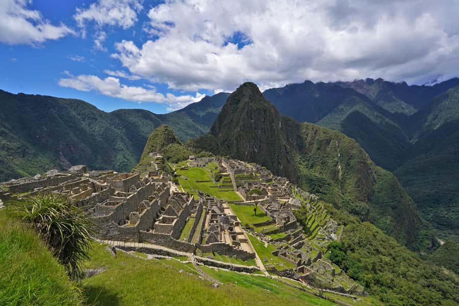 CUSCO: Full Day All Included Private Machu Picchu Experience - Bus ride up to Machu Picchu: the steep part of the deal