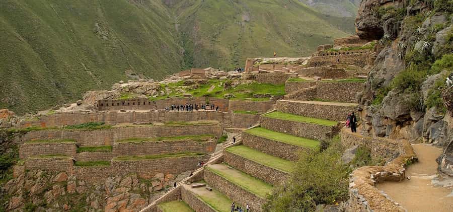 Cusco: Full-Day Sacred Valley and Maras Tour - Morning Pickup and Chinchero Textiles