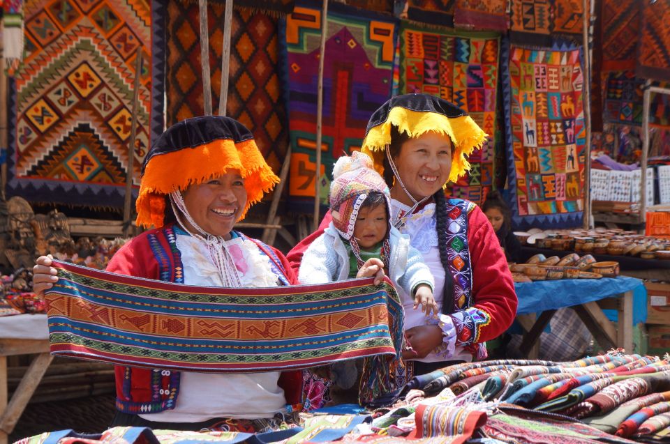 Cusco: Full-Day Sacred Valley and Maras Tour - Písac Archaeological Park and the Craft Market Finale