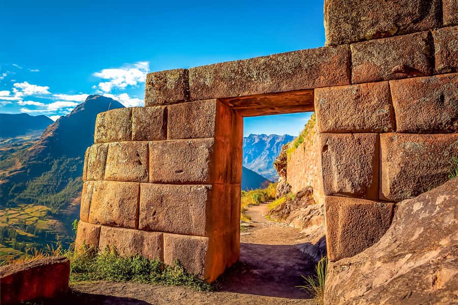 Cusco: Full-Day Tour of The Sacred Valley With Lunch - Vilcanota River Drive and the Urubamba Lunch Stop