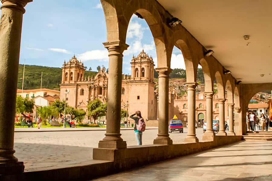 Cusco: Half-Day City and Nearby Archaeological Sites Tour - Sacsayhuaman: Giant Stones, Uphill Drama, and Inti Raymi Meaning