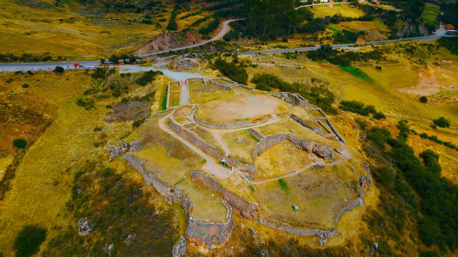 Cusco : Half-Day Explore Inca Ruins qoricancha sacsayhuaman - Qoricancha (Temple of the Sun): the first 40 minutes set the tone
