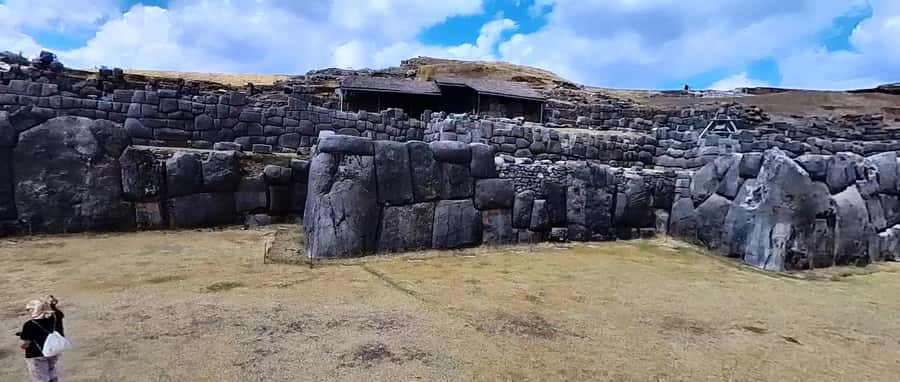 Cusco : Half-Day Explore Inca Ruins qoricancha sacsayhuaman - Puca Pucara: the 20-minute interlude you shouldn’t skip