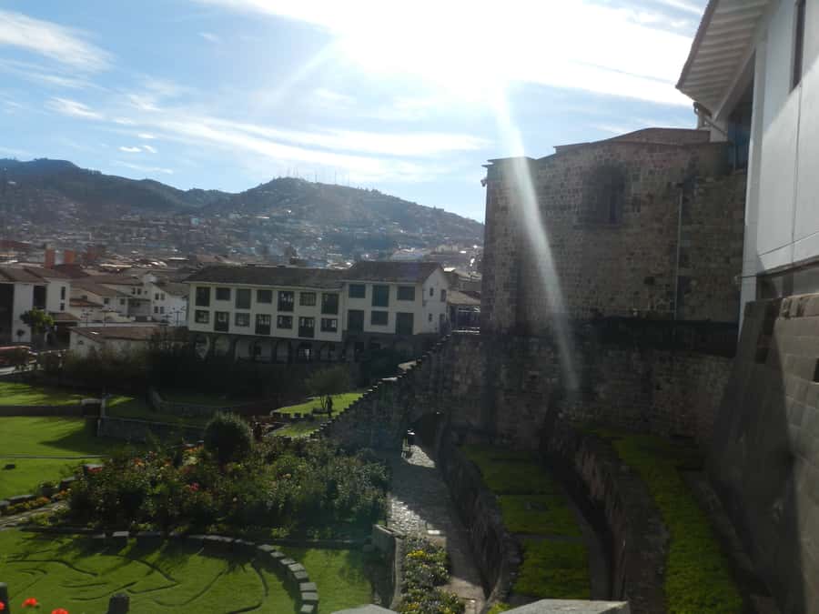 Cusco: Half-Day Historic City Tour - Tambomachay and its fresh-water spring