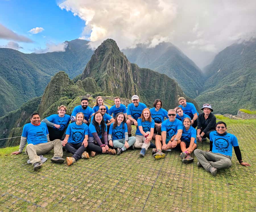 Cusco: Machu Picchu 2-Day Inca Trail with Panoramic Train - Chachabamba to Machu Picchu: the short Inca trek that still has bite
