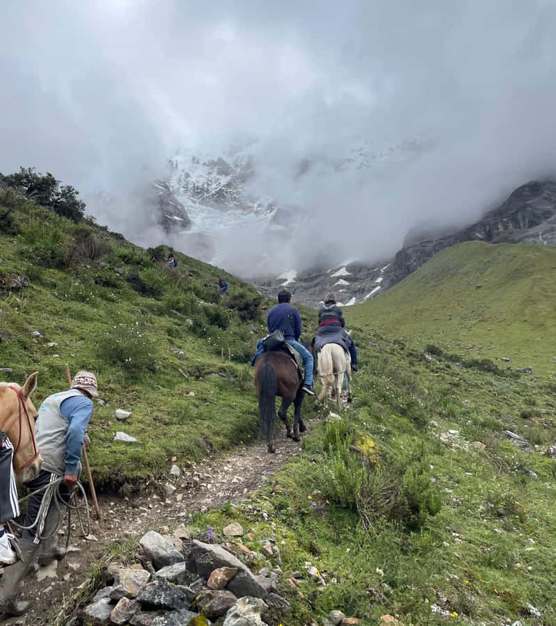 Cusco one day: excursion to Laguna de Humantay - Soraypampa to Laguna Humantay: What the Hike Feels Like