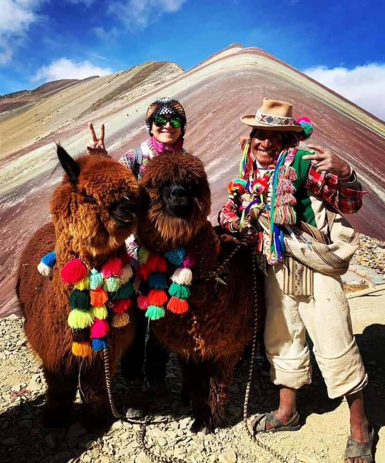 Cusco One Day: Tour Rainbow Mountain & Red Valley opcional - The guided ascent to Vinicunca (Rainbow Mountain)