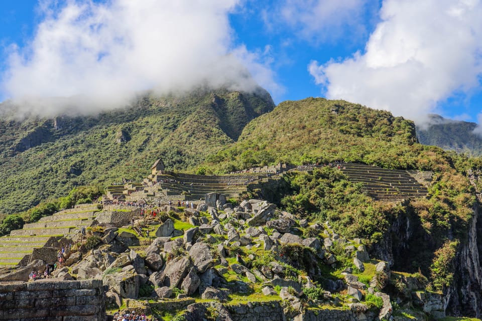 Cusco: One Day Tour to Machu Picchu with Train Transfers - The guided 2-hour Machu Picchu route: what you’ll actually see