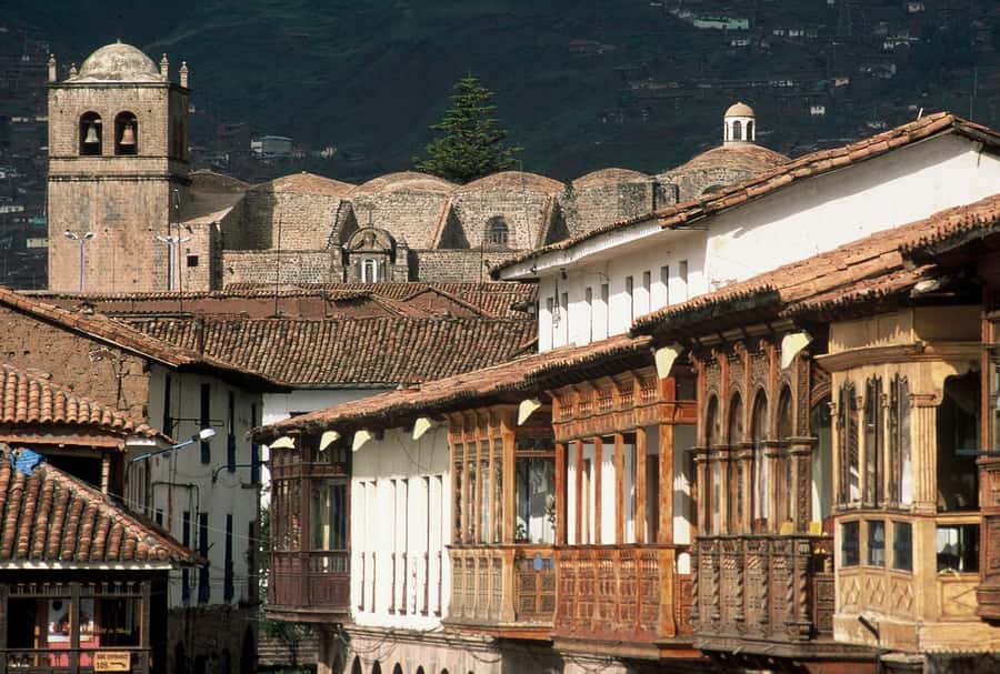 Cusco: Private City Tour and Trip to Archeological Sites - Cusco Main Square and the Cathedral: the big monument you can’t ignore