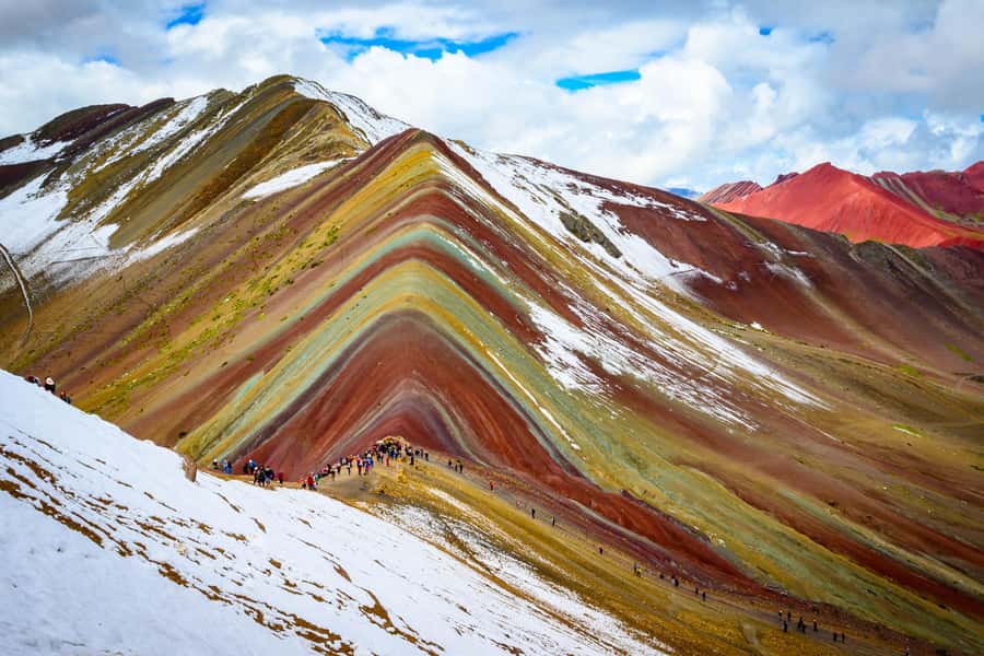 Cusco: Rainbow Mountain & Red Valley Tour with Picnic meals - 4:30 a.m. Pickup, a 3-Hour Drive, and Breakfast Before the Climb