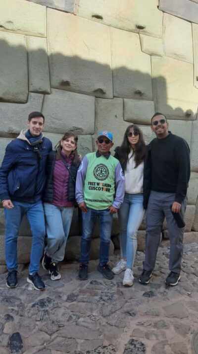 Cusco: Walking Tour with a Local Guide - Plaza de Armas: the city’s stories on colonial stone