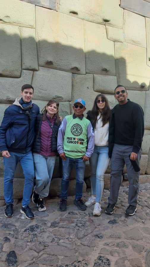 Cusco: Walking Tour with a Local Guide - Plaza de Armas: the city’s stories on colonial stone