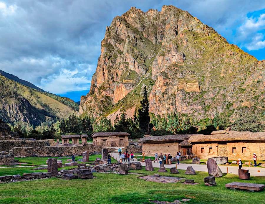Cusco:Sacred Valley Pisaq,Ollantaytambo,Chinchero with Lunch - Urubamba lunch: a real break in the middle of the drive