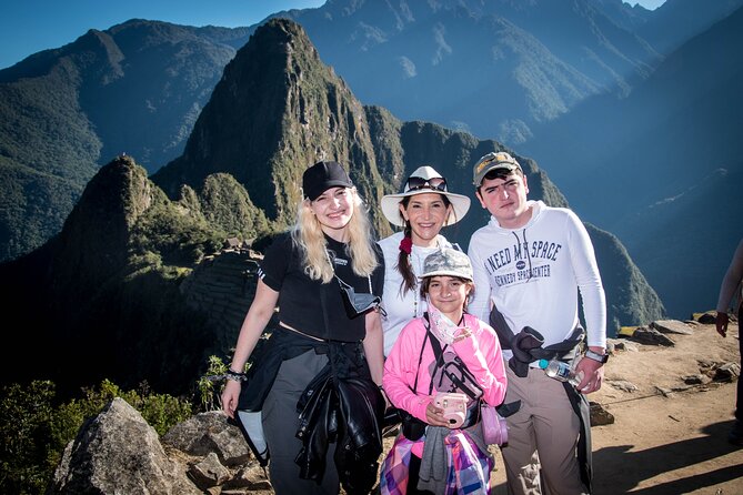 Day Trip to Machu Picchu from Cusco - Return to Cusco: Trains Back to Ollantaytambo by Late Evening