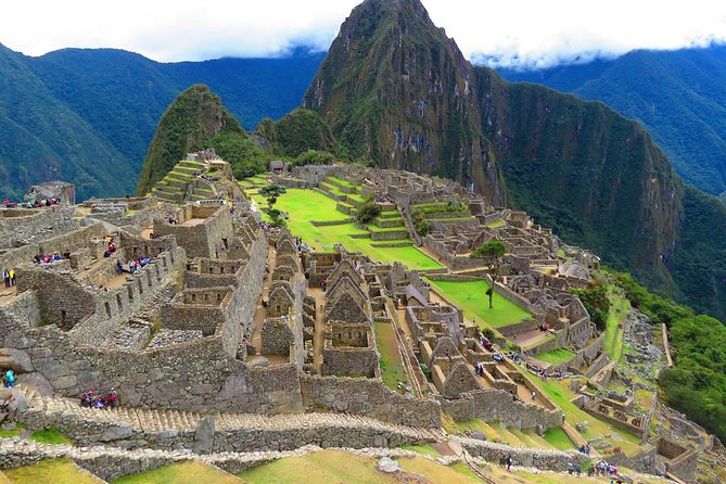 Epic Machu Picchu 2-Day Adventure by Car with Overnight Stay - The railway-line trek to Aguas Calientes (what to expect)