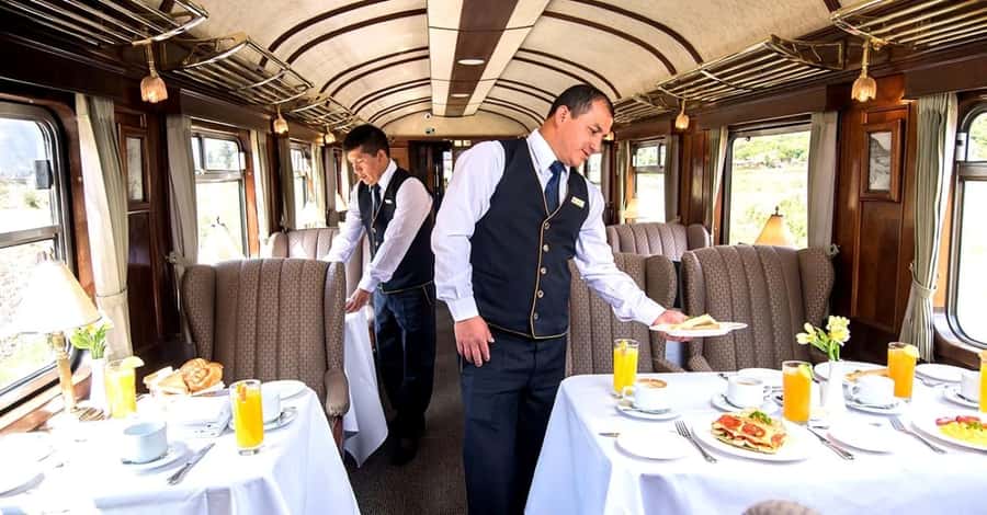 Excursion Cusco - Puno - Titicaca Observatory Train - Hotel pickup and the 10-hour schedule (from 6:30 am onward)