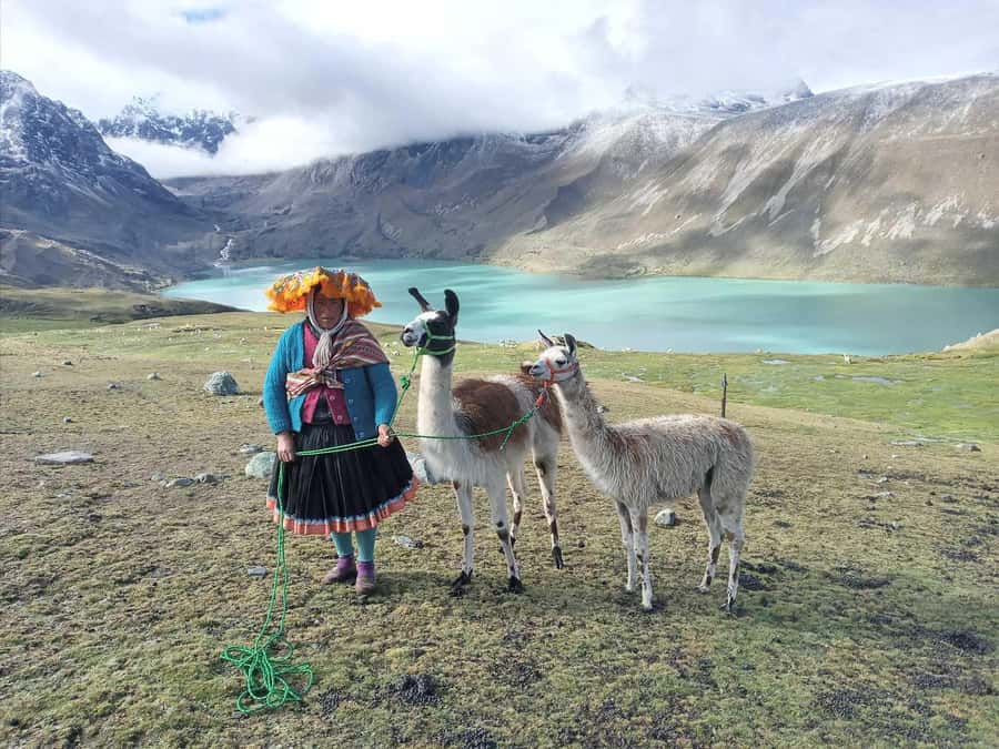 Excursion: Rainbow Mountain and Ausangate 7 Lagoons 2 days - Pacchanta Night: Lodge Sleep + Hot Springs Time (Optional Ticket)