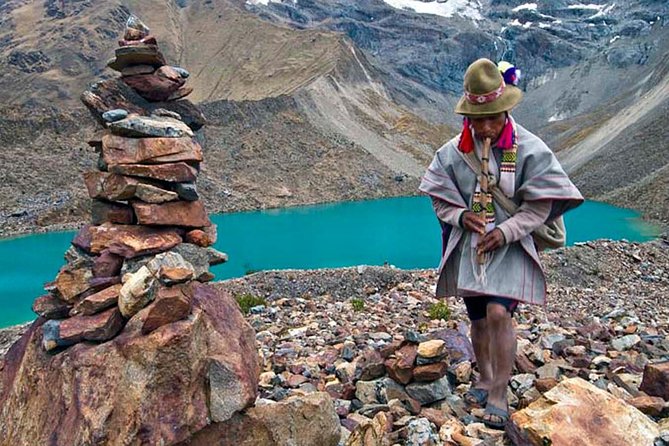 Excursion to Humantay Lake from Cusco - Humantay Lake isn’t just a view; it’s a morning ritual