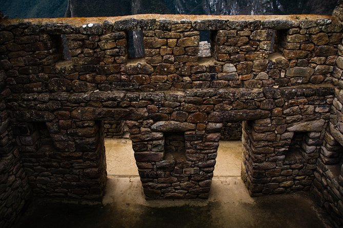 Excursion to MachuPicchu with Train Vistadome Full Day - Cusco to Aguas Calientes: transfers that reduce stress