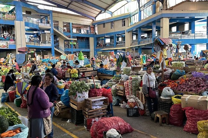 Food and Culture Full day Tour in the Sacred Valley - Lunch, snacks, and the Urubamba dessert finish