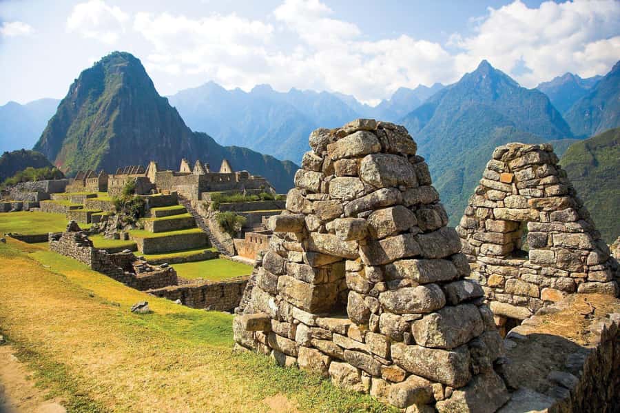 From Cusco: 2-day excursion to Machu Picchu + With Tickets - Free time after the guide: choose your pace (and your views)
