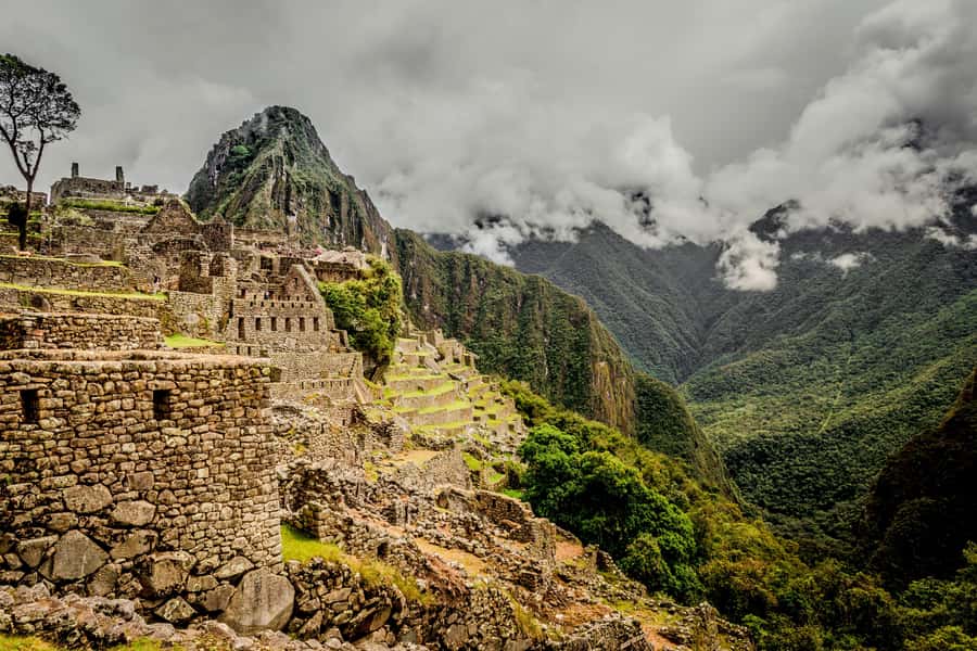 From Cusco: 2-Day Inca Trail to Machu Picchu - Cusco to Hydroelectrica: the long ride, plus one very useful lunch stop