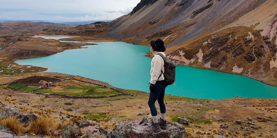 From Cusco: 7 Lakes Ausangate Trek with Breakfast and Lunch - The 7 lakes hike: timing, distance, and how the terrain feels