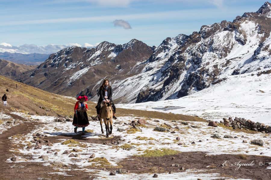 From Cusco: 7 Lakes Ausangate Trek with Breakfast and Lunch - Lunch back at the highlands: simple fuel, not a fancy meal