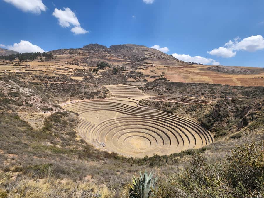 From Cusco: Chinchero, Moray, Maras and Ollantaytambo - Ollantaytambo fortress: the Sacred Valley in one uphill view